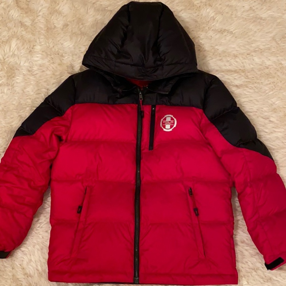 Red & Black Hooded Down Jacket🧸🎁